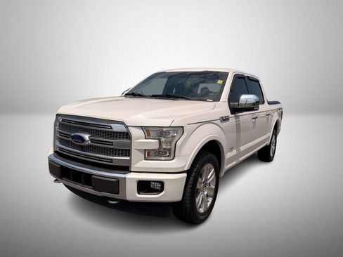 Used 2017 Ford F150 Platinum w/ Equipment Group 701A Luxury AWD/4WD image 2
