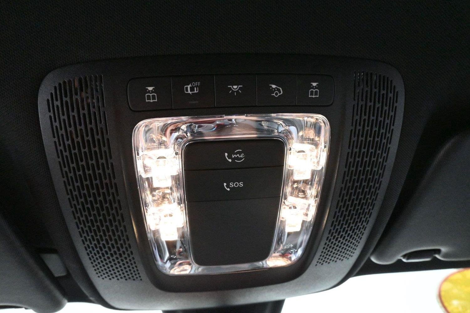 Used 2021 Mercedes-Benz GLA 250 w/ Premium Package image 28