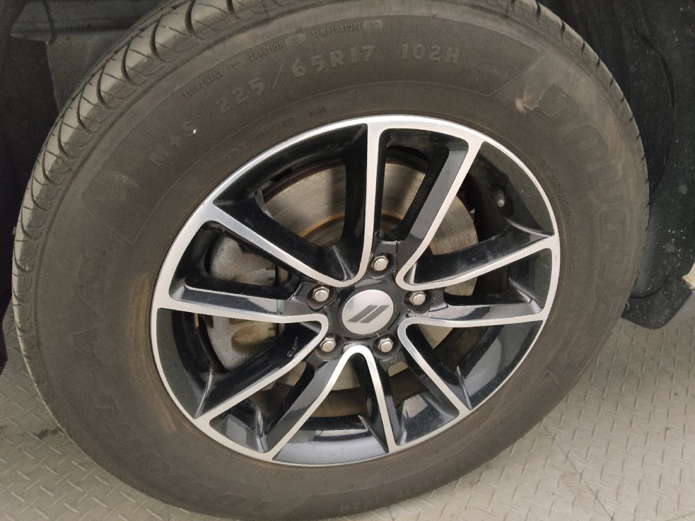 Used 2018 Dodge Journey SE w/ Connectivity Group FWD image 31