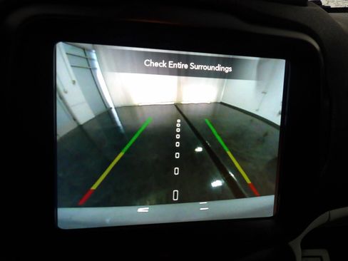 Used 2021 Jeep Renegade Limited w/ Sun & Sound Group image 25