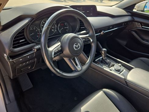 Used 2024 MAZDA MAZDA3 s FWD image 11