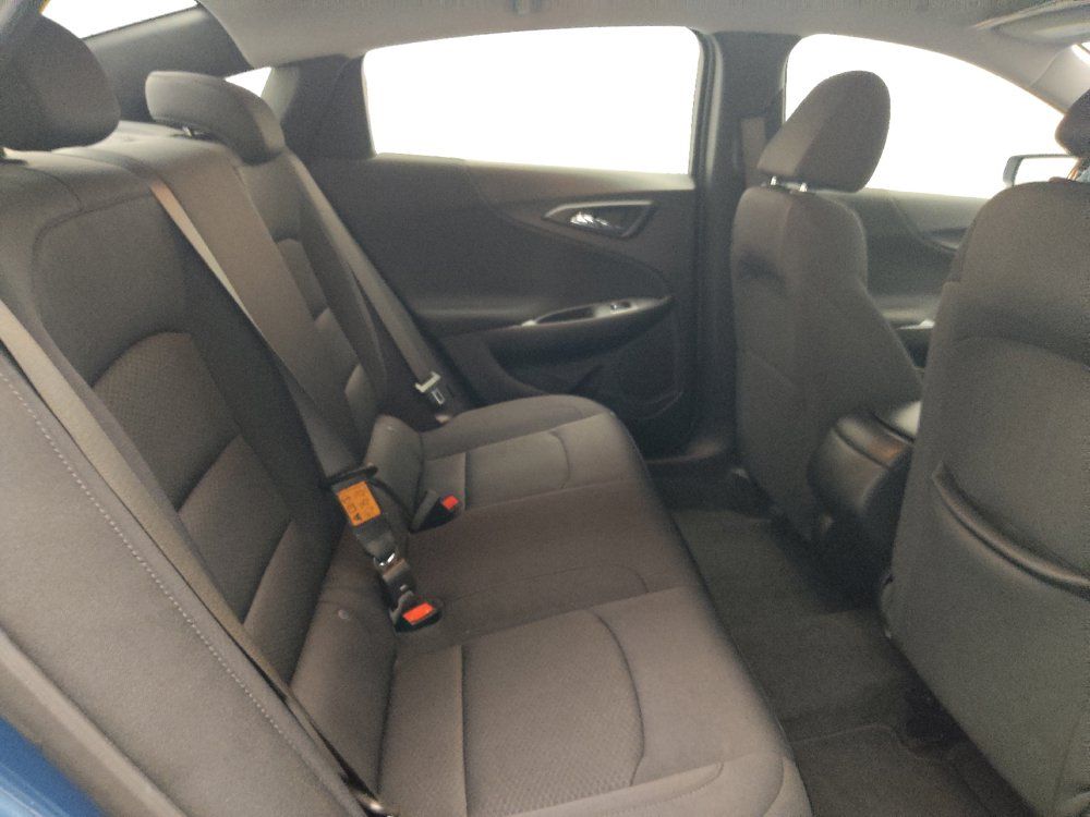 Used 2025 Chevrolet Malibu LS w/ Driver Confidence Package FWD image 19