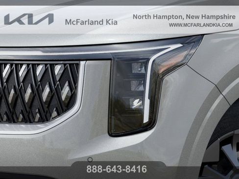 New 2026 Kia Carnival EX FWD image 10