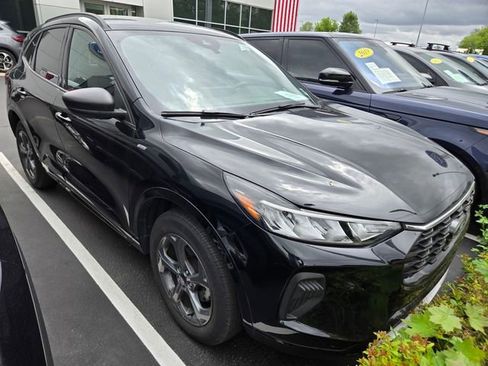 Used 2024 Ford Escape ST-Line w/ Tech Pack #1 AWD/4WD image 1