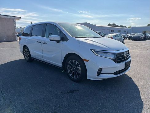 Used 2024 Honda Odyssey EX-L image 7