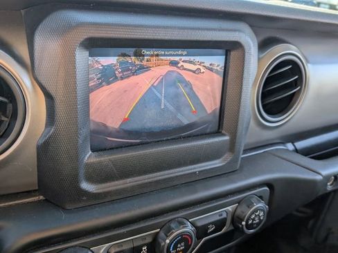 Used 2020 Jeep Wrangler Unlimited Sport S image 19