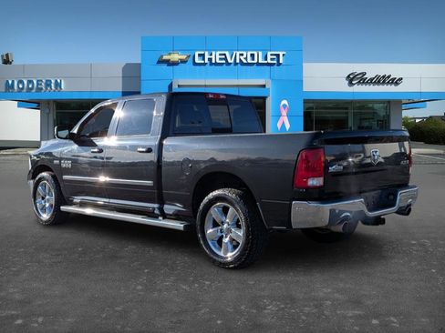 Used 2017 RAM 1500 Big Horn image 3