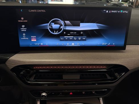 Used 2025 BMW 430i Convertible RWD image 15