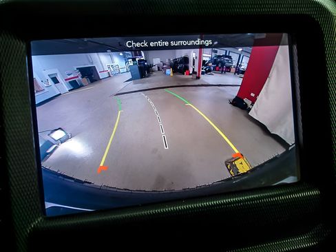 Used 2020 Jeep Wrangler Unlimited Rubicon w/ LED Lighting Group AWD/4WD image 17