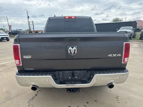 Used 2018 RAM 1500 Laramie AWD/4WD image 6