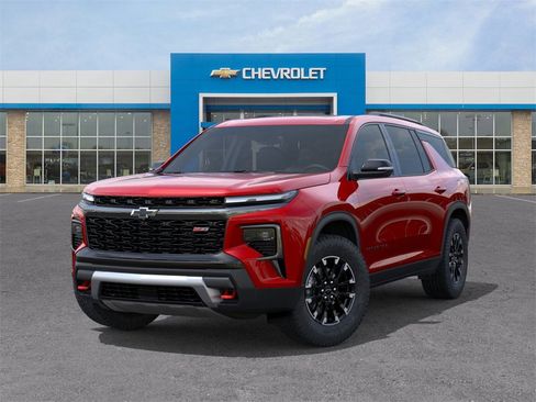 New 2026 Chevrolet Traverse Z71 w/ Driver Confidence Package image 6