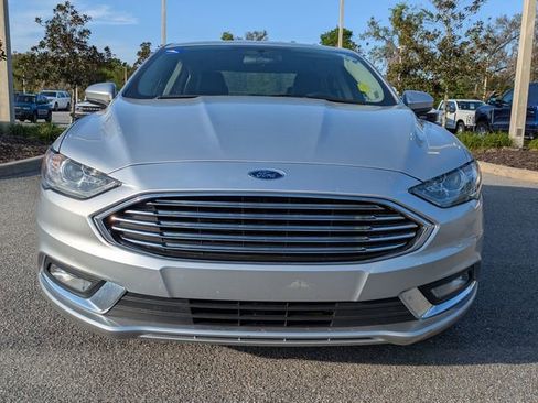 Used 2018 Ford Fusion SE w/ Equipment Group 201A image 8