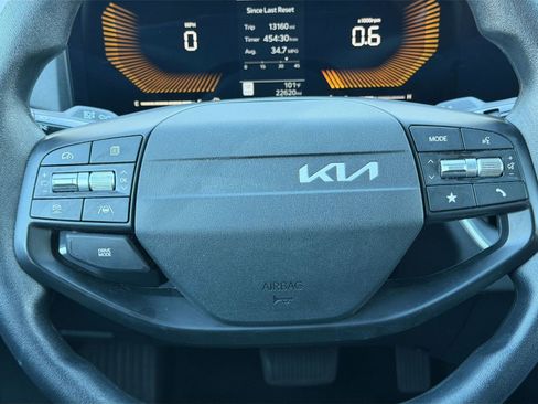 Used 2025 Kia K4 FWD image 27