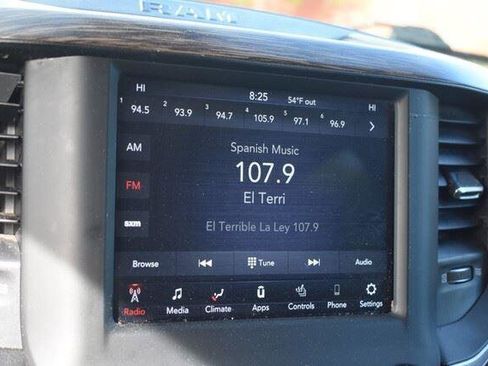 Used 2020 RAM 1500 Laramie AWD/4WD image 36