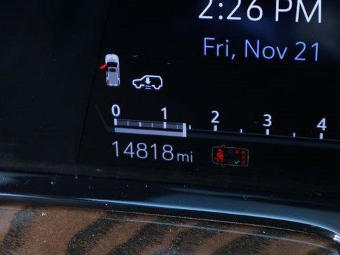 Used 2024 Cadillac Escalade Sport Platinum image 14