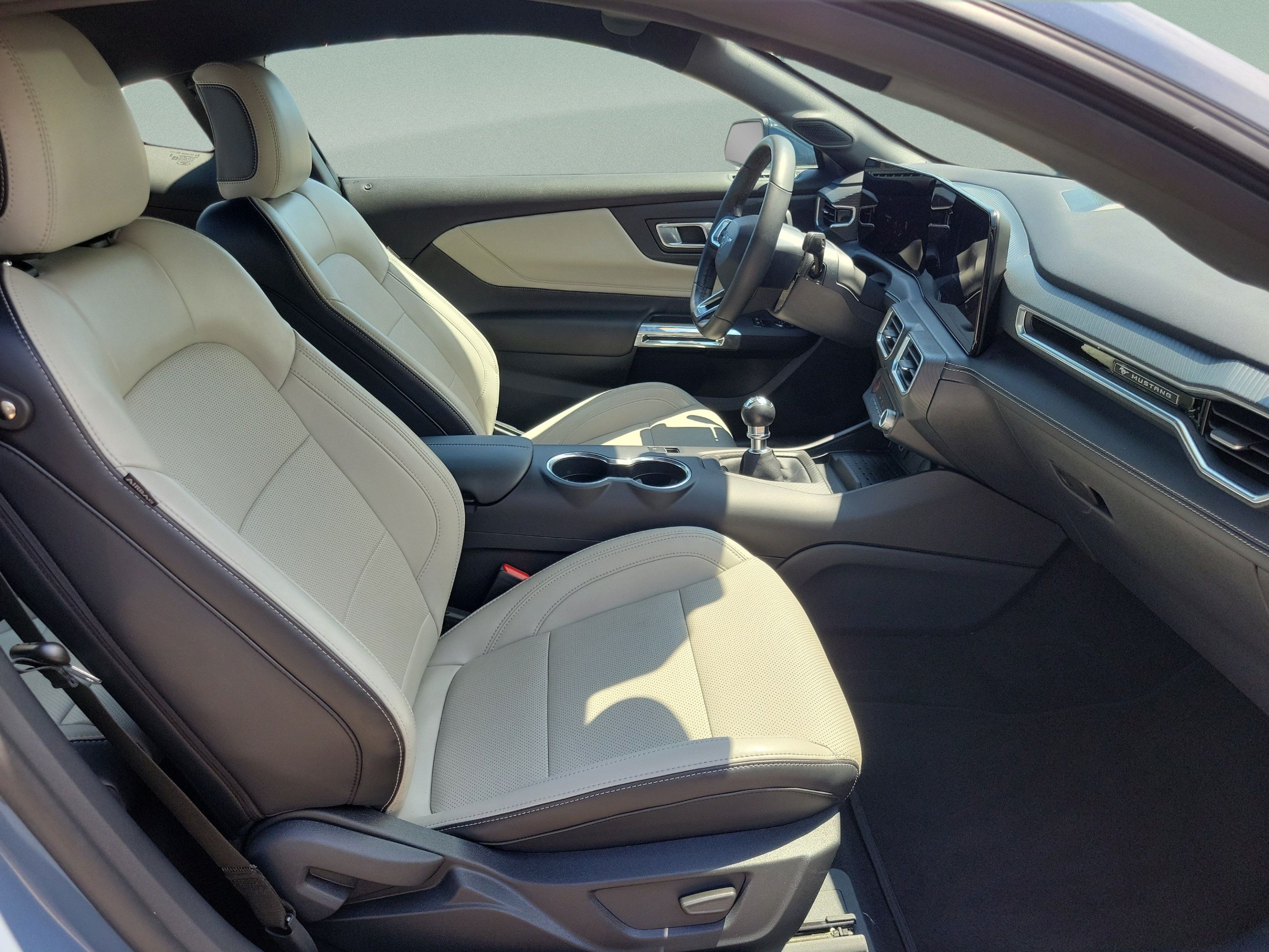 Used 2024 Ford Mustang GT Premium RWD image 28