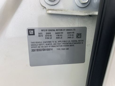 Used 2013 Cadillac XTS Premium FWD image 13