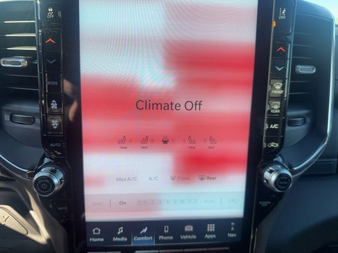 Certified 2026 RAM 2500 Laramie image 25