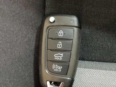 Used 2023 Hyundai Sonata SE FWD image 32