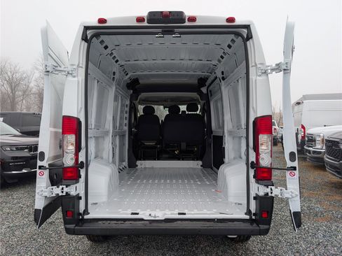 New 2026 RAM ProMaster 2500 w/ Safety Group FWD image 9