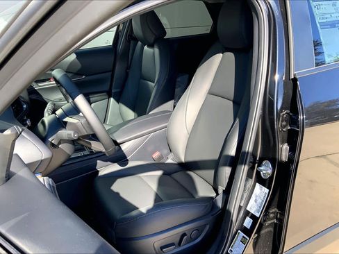 New 2026 MAZDA CX-30 AWD 2.5 S w/ Select Sport Pkg image 9