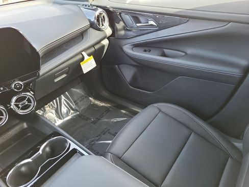 New 2026 Chevrolet Blazer EV LT image 11