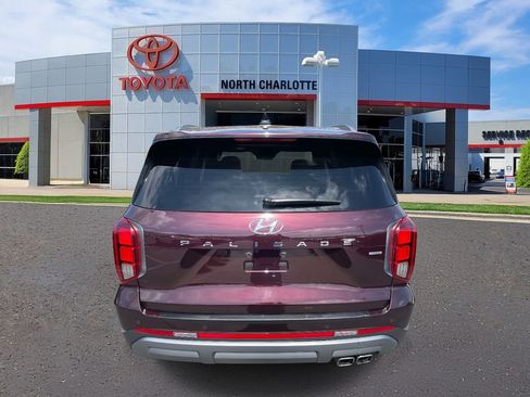 Used 2023 Hyundai Palisade Limited w/ Cargo Package image 8