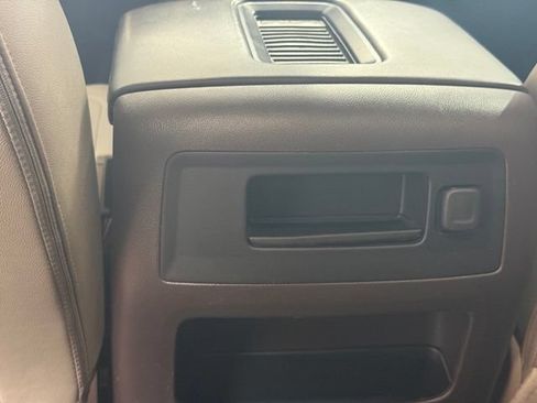 Used 2018 GMC Sierra 1500 SLT AWD/4WD image 15