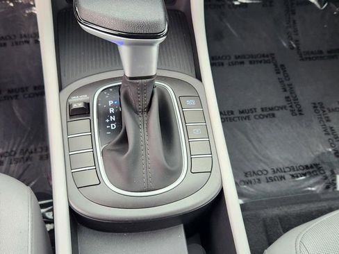 New 2026 Hyundai Kona SE FWD image 24