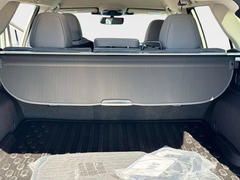 Certified 2025 Subaru Outback Premium w/ Popular Package #1A image 12