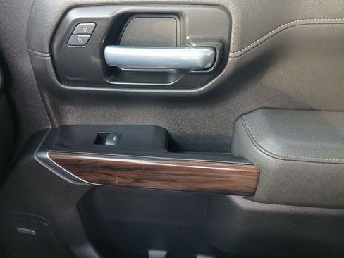 Used 2021 GMC Sierra 1500 SLT image 20