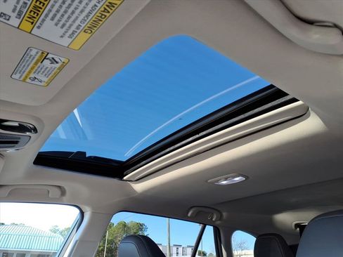 Certified 2025 Subaru Outback Onyx Edition w/ Popular Package #2 image 4