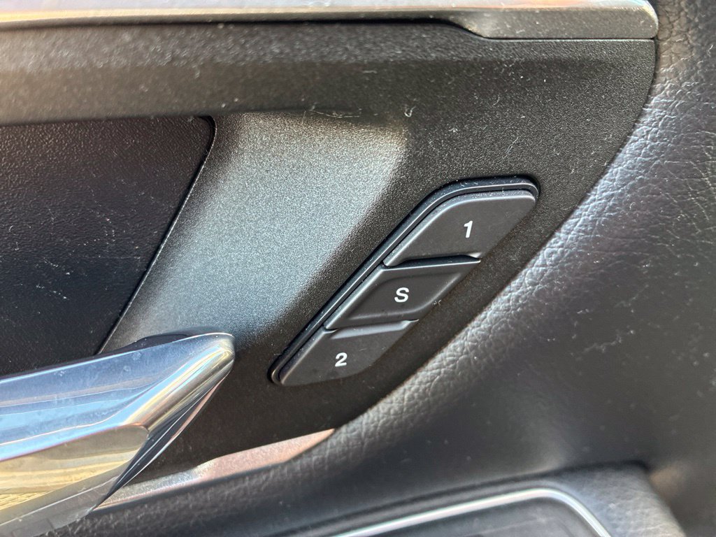 Used 2021 RAM 1500 Laramie AWD/4WD image 8