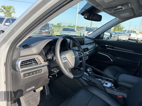 Used 2022 Kia Telluride SX w/ SX Prestige Package AWD/4WD image 21