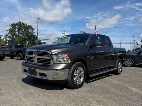 Used 2017 RAM 1500 Big Horn AWD/4WD image 1