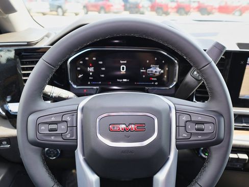 New 2026 GMC Sierra 1500 Elevation image 18