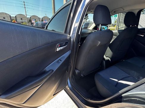 Used 2018 Toyota Yaris iA image 17