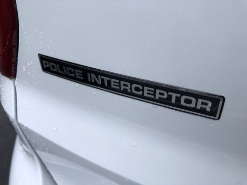 Used 2017 Ford Explorer 4WD Police Interceptor image 16