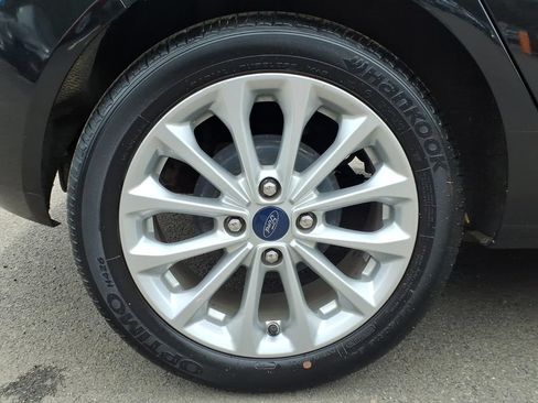 Used 2014 Ford Fiesta SE w/ Equipment Group 201A FWD image 20
