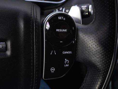 Used 2022 Land Rover Range Rover Sport HSE Silver Edition image 32