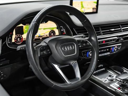 Used 2019 Audi Q7 3.0T Premium Plus w/ Premium Plus Package image 24
