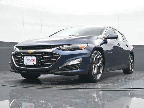 Used 2022 Chevrolet Malibu LT image 16