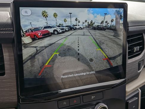 Certified 2023 Ford Expedition Limited image 12