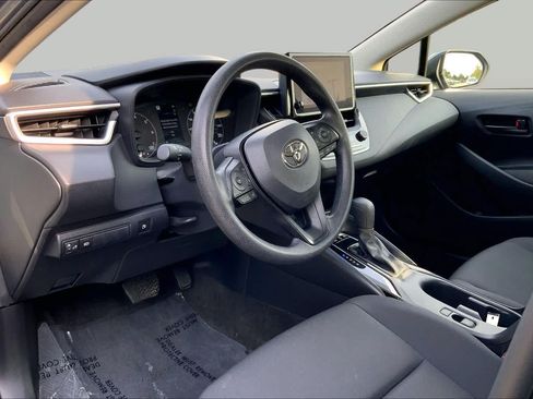 Used 2025 Toyota Corolla LE w/ Convenience Package AWD/4WD image 18