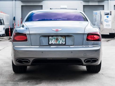 Used 2017 Bentley Flying Spur S V8 AWD/4WD image 16