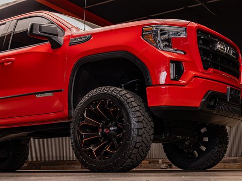 Used 2021 GMC Sierra 1500 Elevation image 11