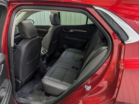 Used 2023 Buick Envision Avenir AWD/4WD image 10
