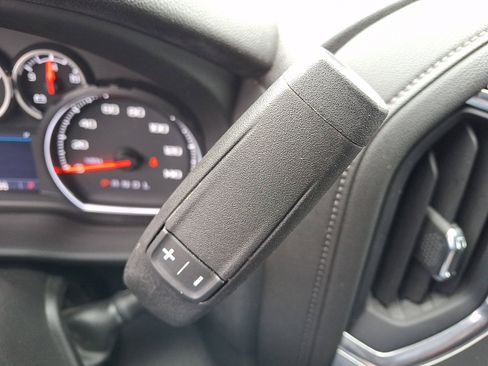 Used 2022 Chevrolet Silverado 1500 LT image 14