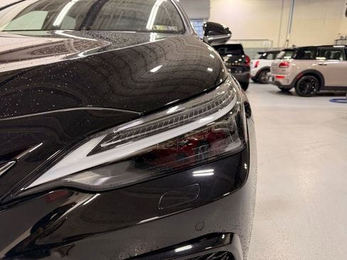 Used 2025 Lexus NX 450h+ F Sport image 9