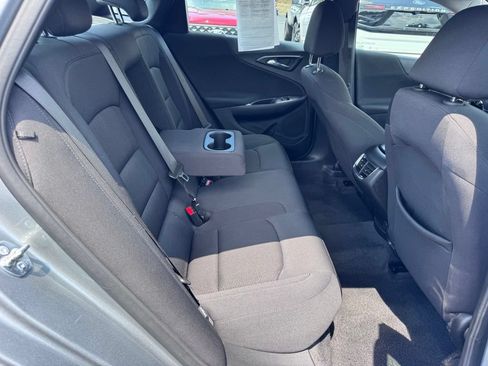 Used 2025 Chevrolet Malibu LT FWD image 26